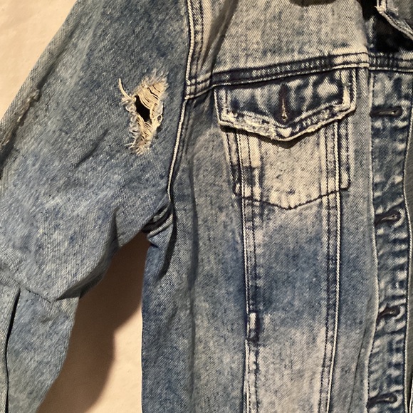 Jean Jacket - Picture 4 of 5